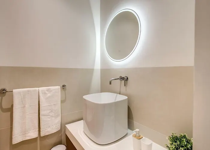 Rn _ Residenza Novecento בית הארחה 4*