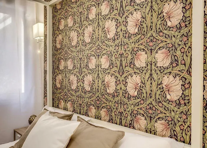 Rn _ Residenza Novecento 4*